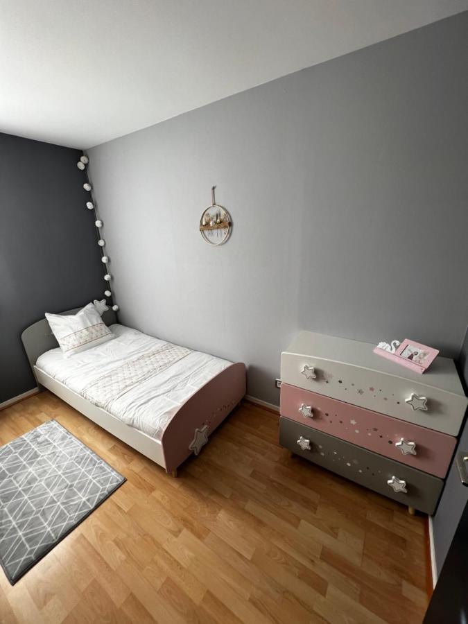 Belle Maison Familiale Proche Du Lac บัวร์ ภายนอก รูปภาพ
